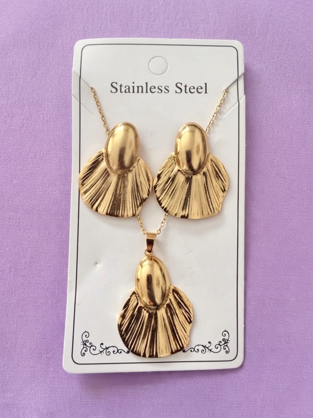 Gold Shell Pendant Necklace and Earrings Set - Stainless Steel